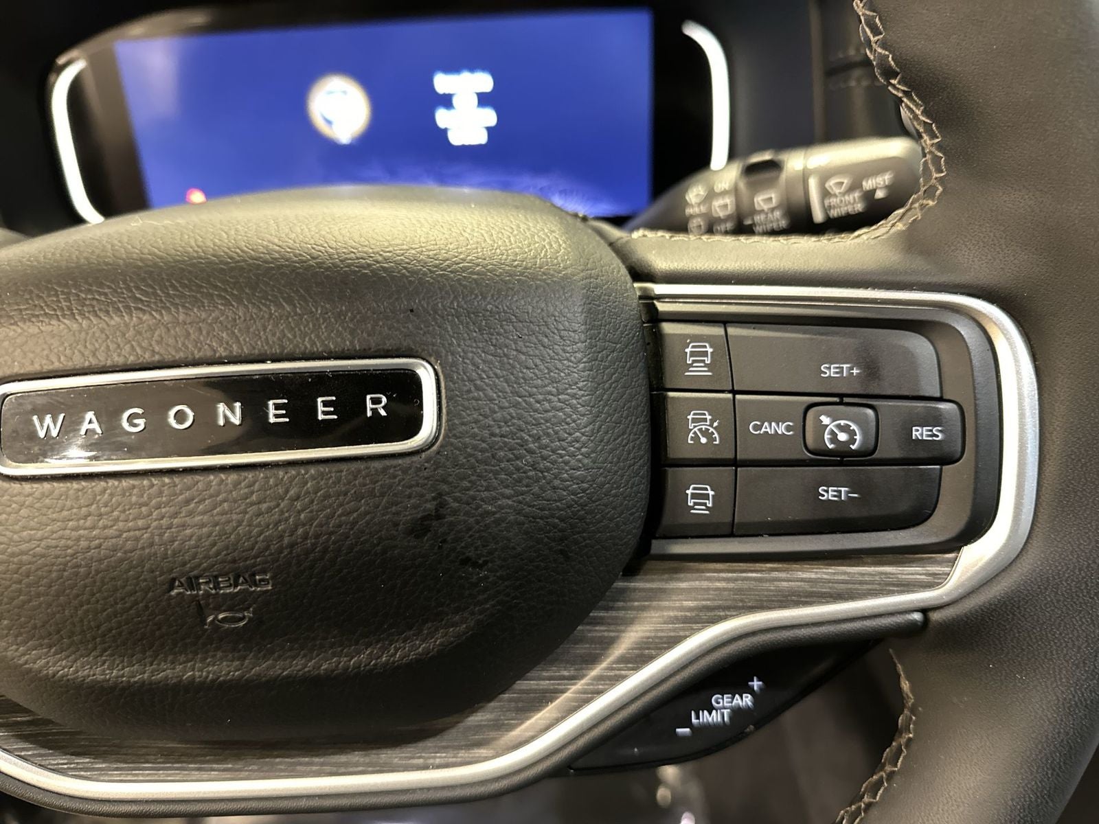 2024 Jeep Wagoneer Series II