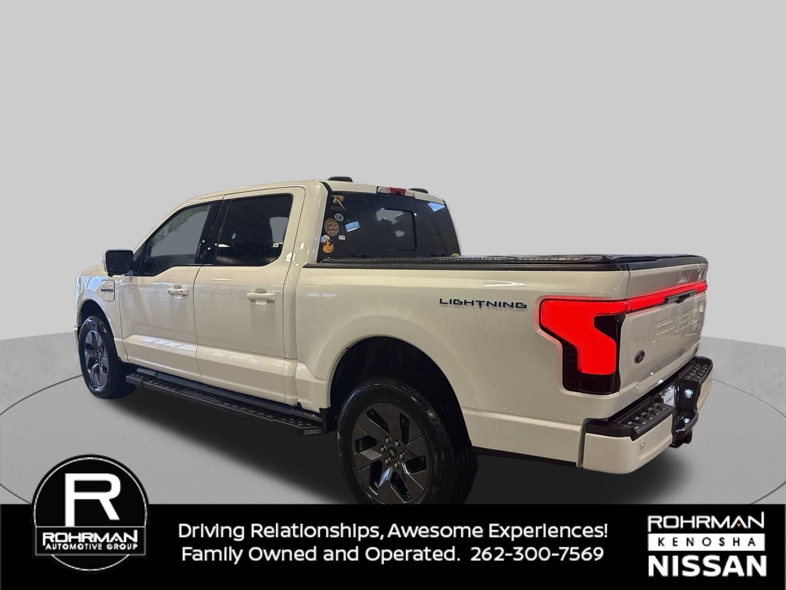 2023 Ford F-150 Lightning Lariat