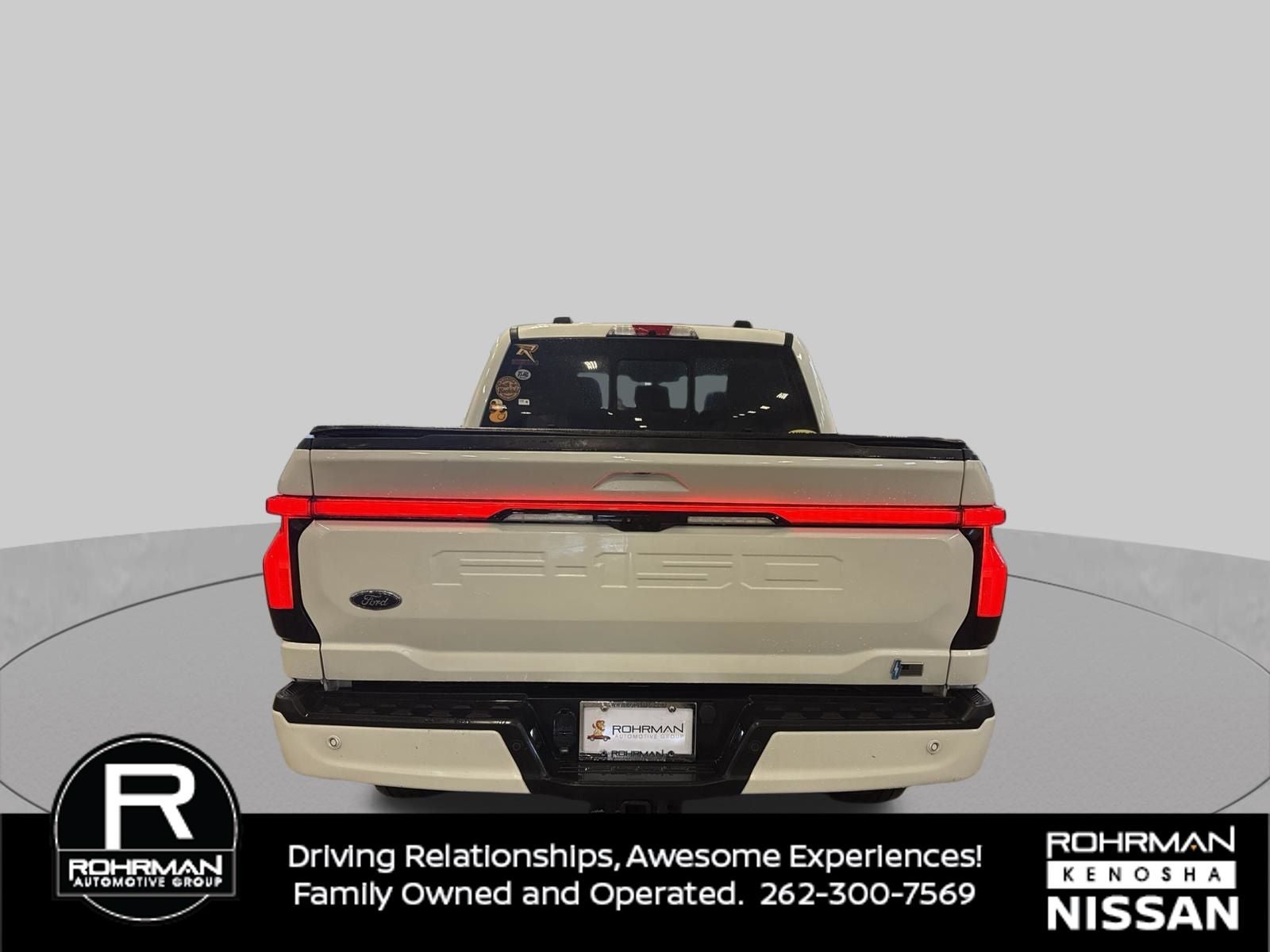 2023 Ford F-150 Lightning Lariat