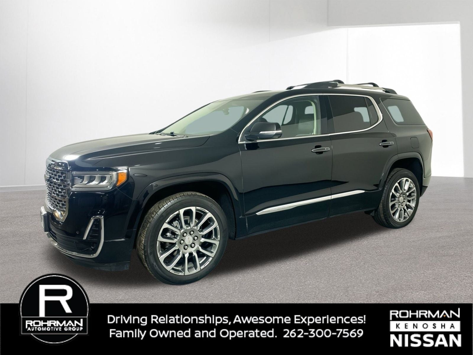 2023 GMC Acadia Denali