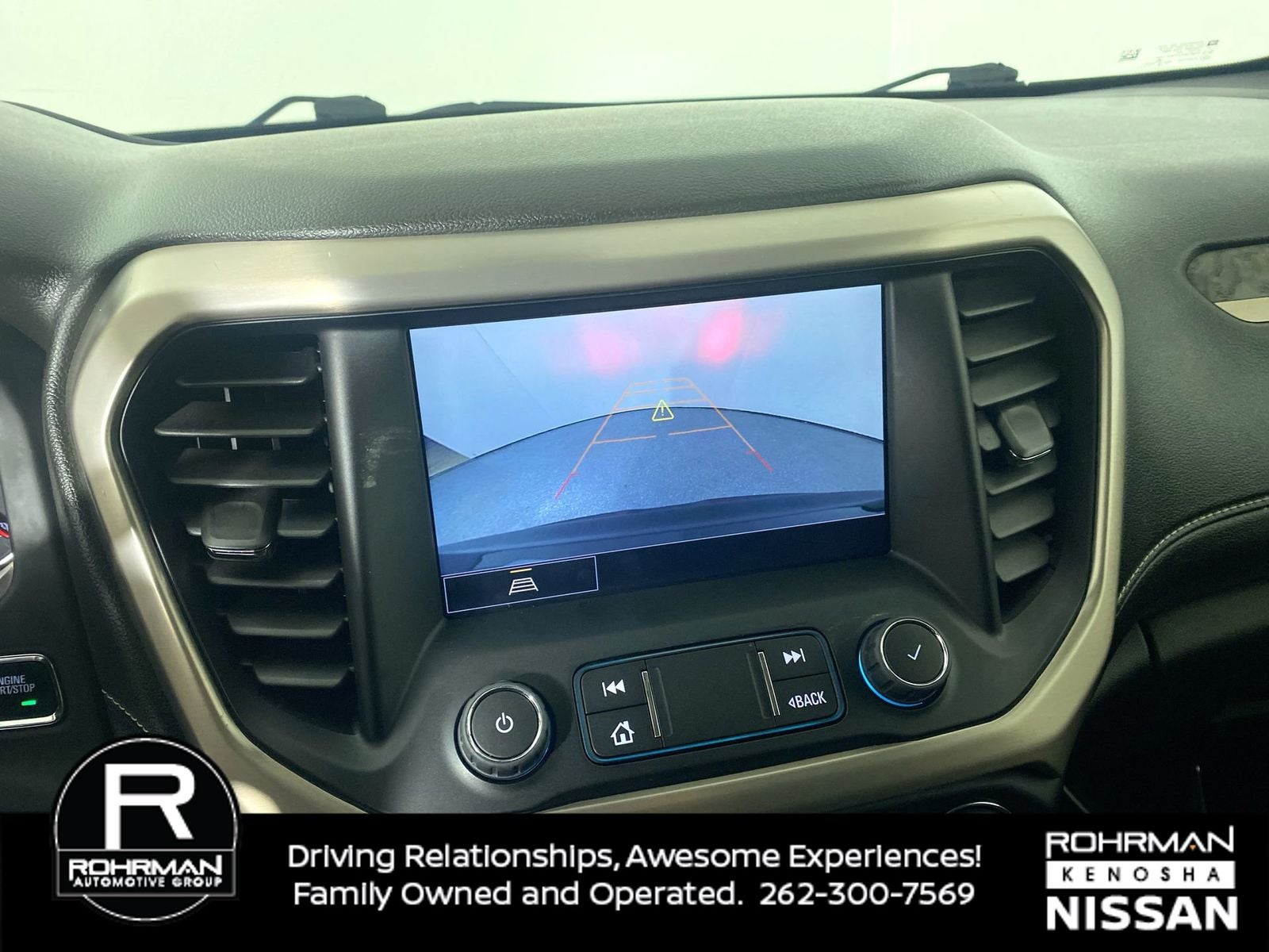 2023 GMC Acadia Denali