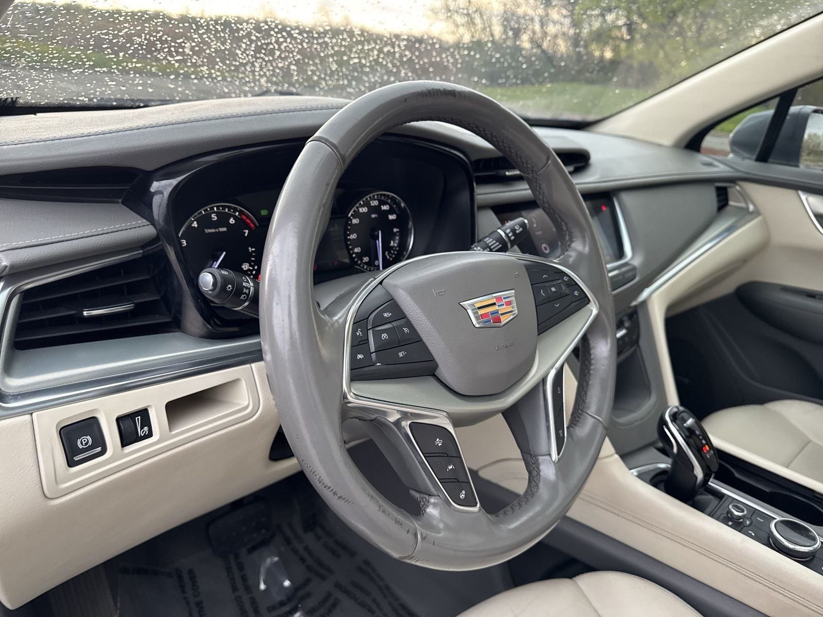 2020 Cadillac XT5 Premium Luxury