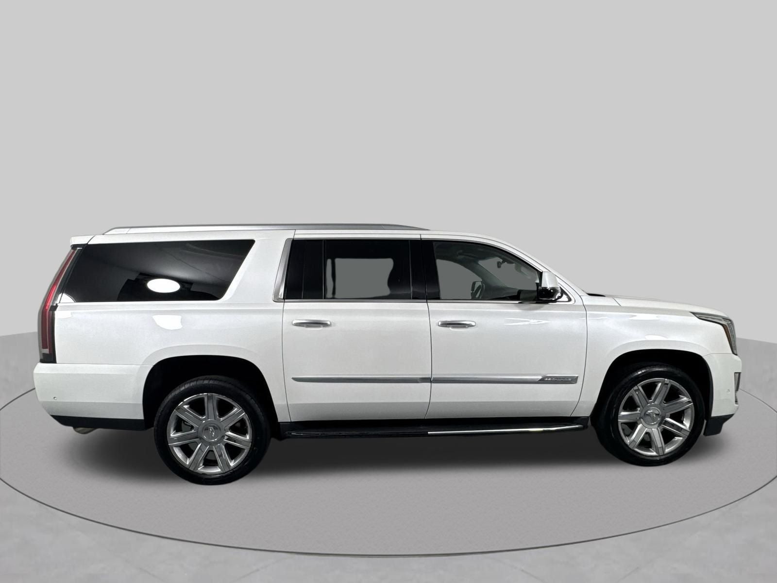 2019 Cadillac Escalade ESV Luxury