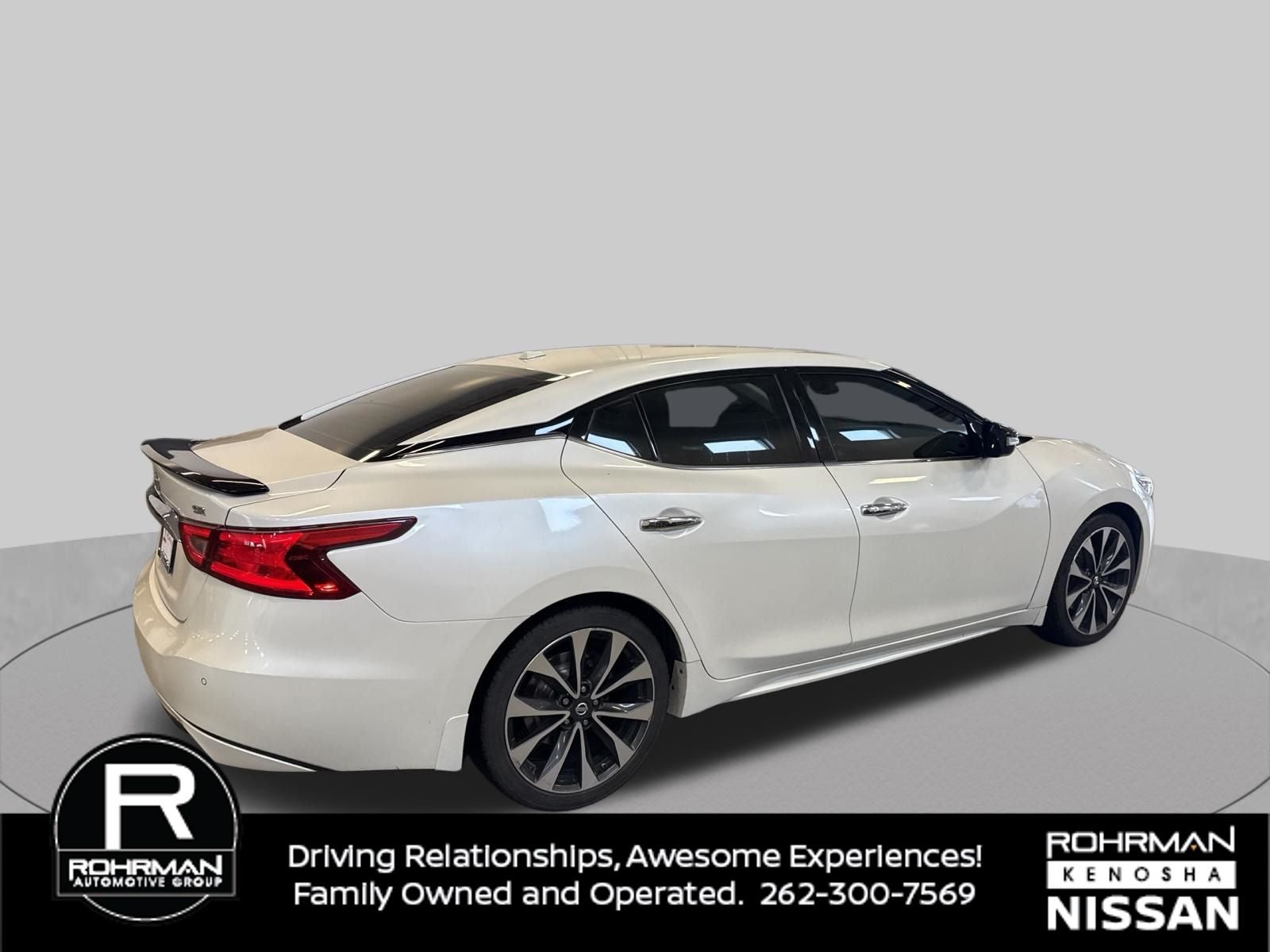 2016 Nissan Maxima SR