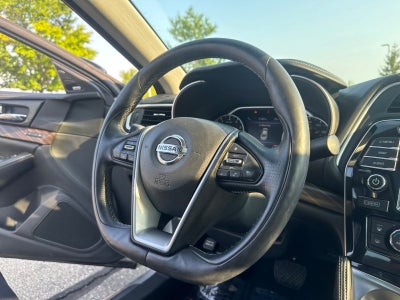 2017 Nissan Maxima Platinum