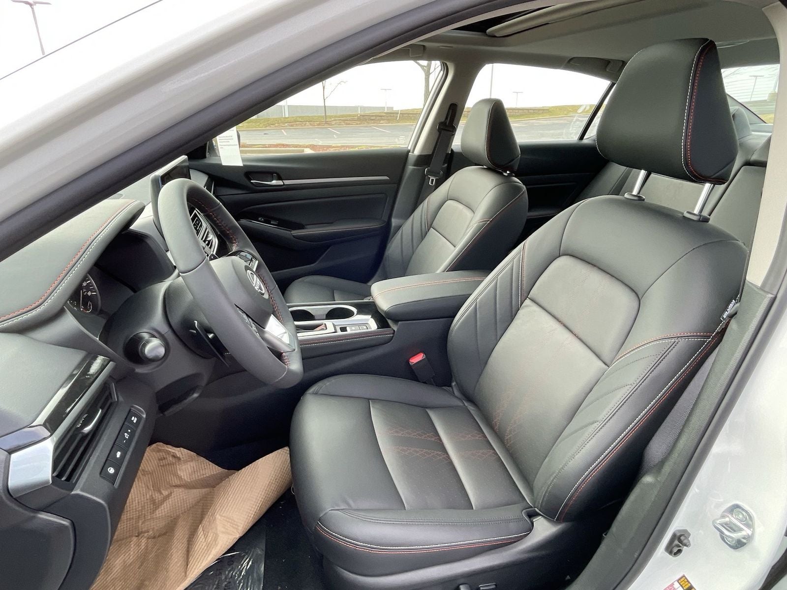 2024 Nissan Altima 2.0 SR