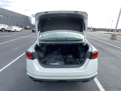 2024 Nissan Altima 2.0 SR