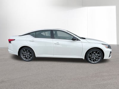 2024 Nissan Altima 2.0 SR