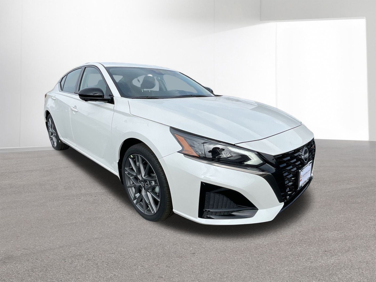 2024 Nissan Altima 2.0 SR