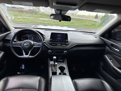 2022 Nissan Altima 2.5 SR