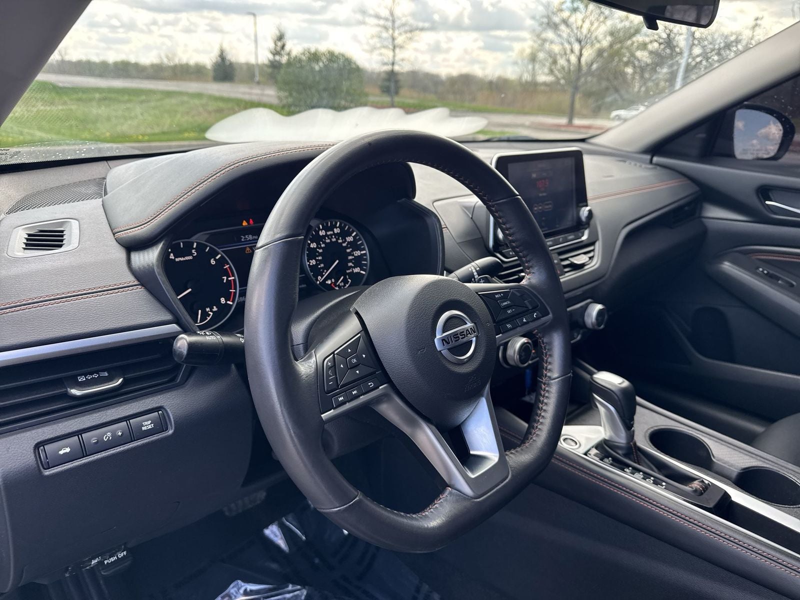 2022 Nissan Altima 2.5 SR
