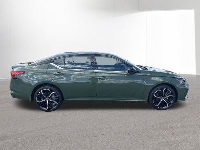 2026 Nissan Altima 2.5 SR AWD Premium Package