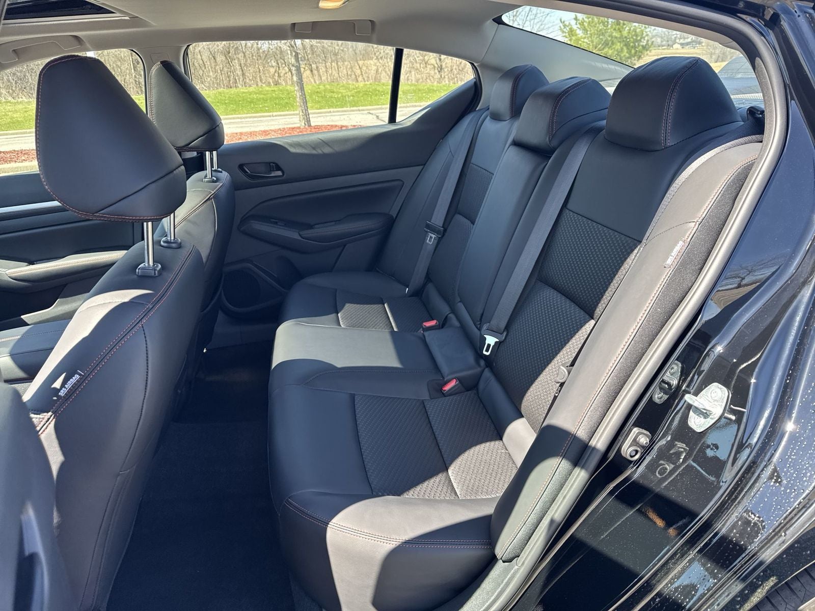 2026 Nissan Altima 2.5 SR Midnight Edition Package