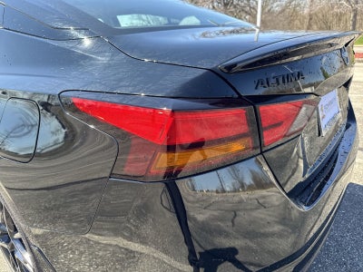 2026 Nissan Altima 2.5 SR Midnight Edition Package