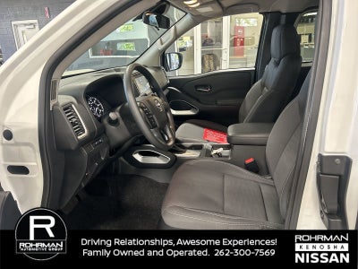 2024 Nissan Frontier SV