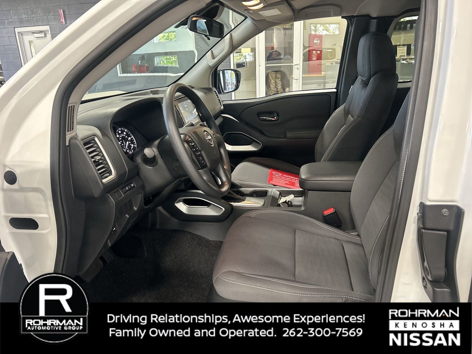 2024 Nissan Frontier SV