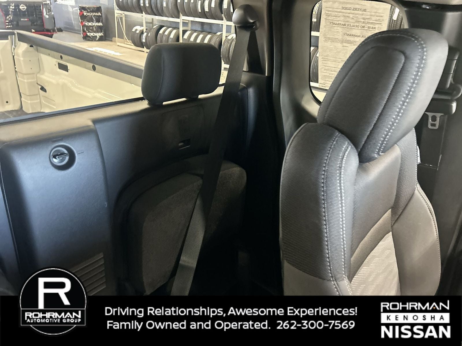 2024 Nissan Frontier SV