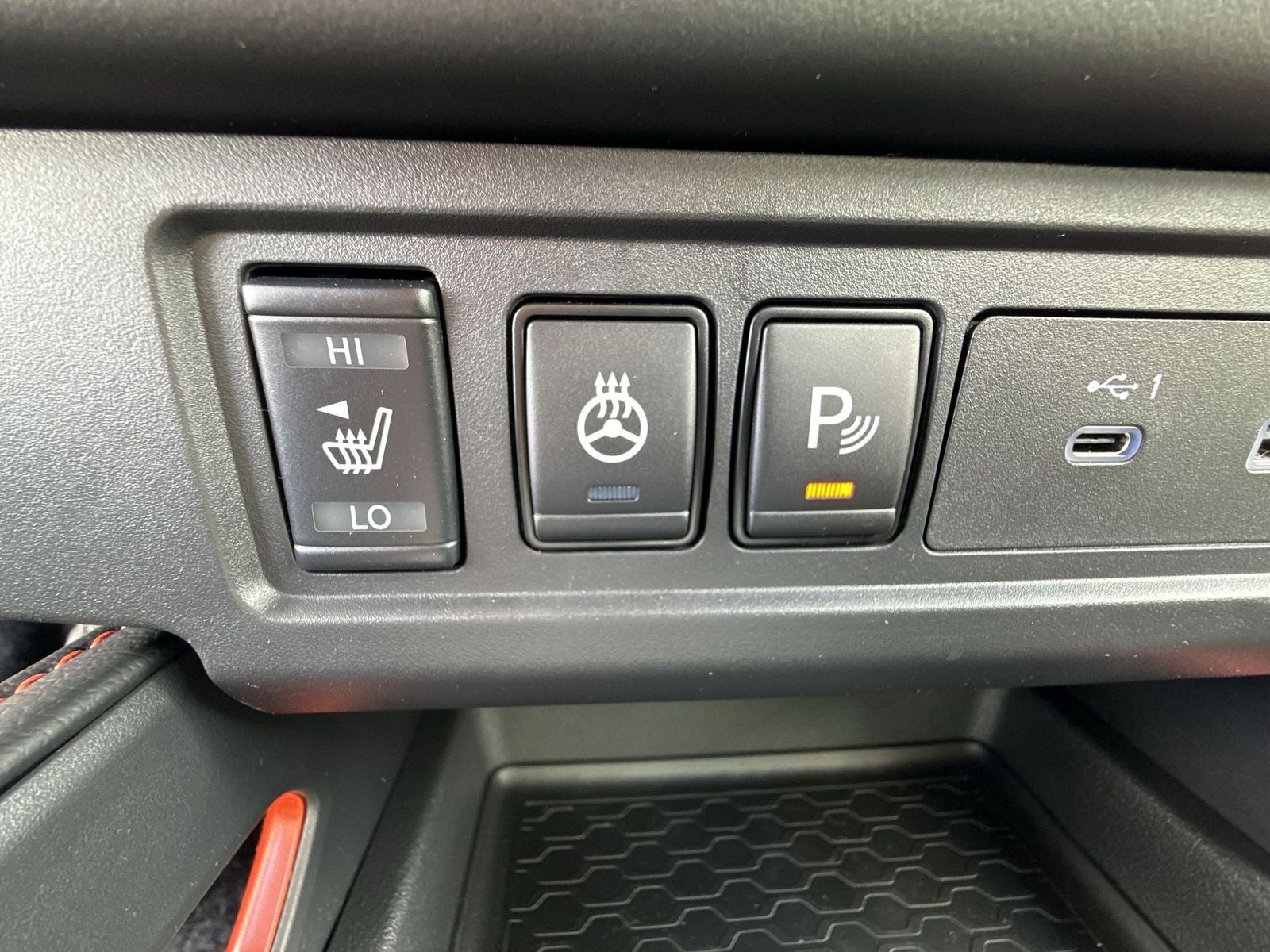 2026 Nissan Frontier PRO-4X Convenience Package