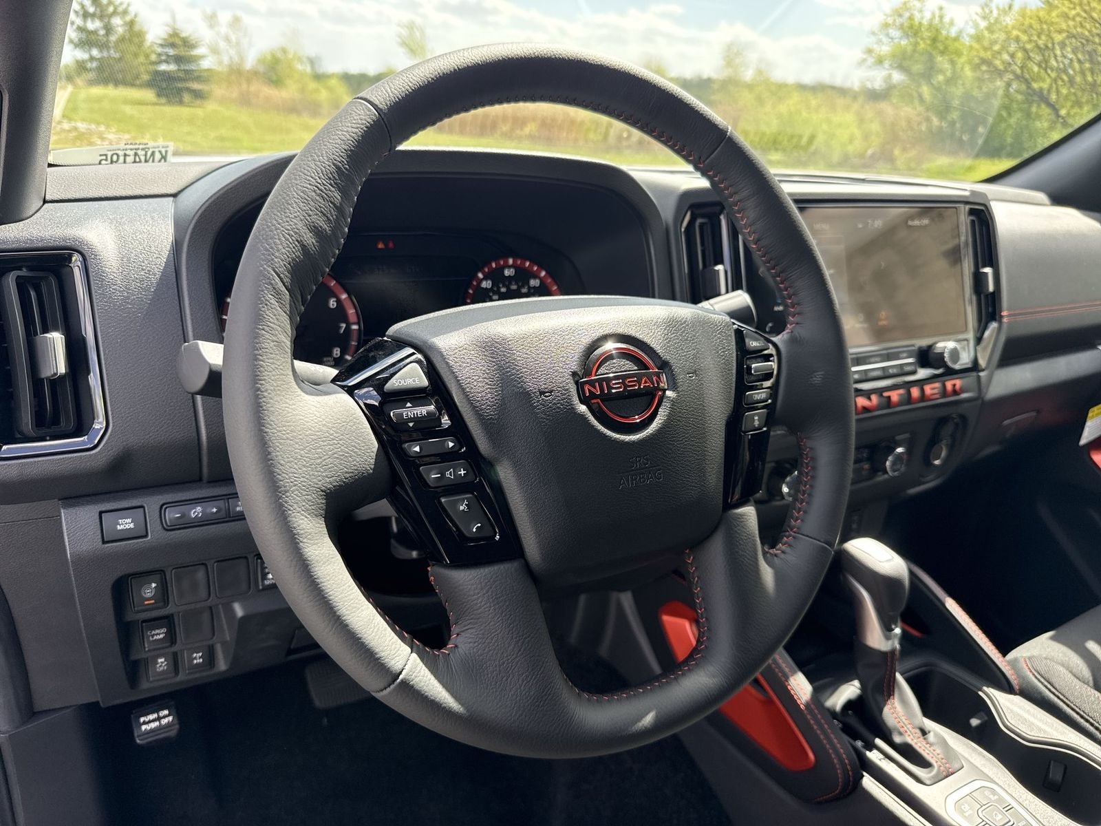 2026 Nissan Frontier PRO-4X Convenience Package