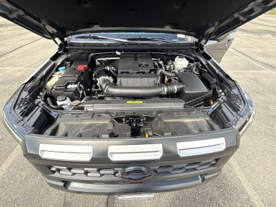 2026 Nissan Frontier PRO-4X Convenience Package