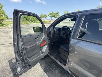 2026 Nissan Frontier PRO-4X Premium Package
