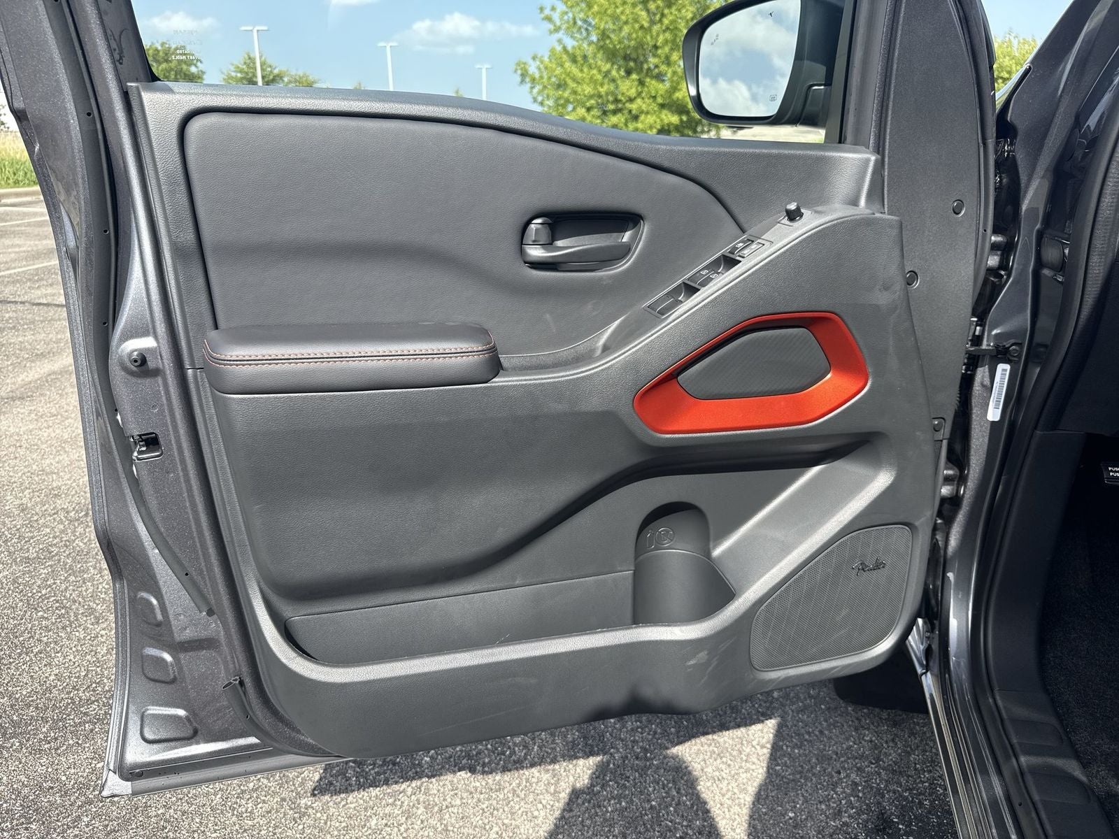2026 Nissan Frontier PRO-4X Premium Package
