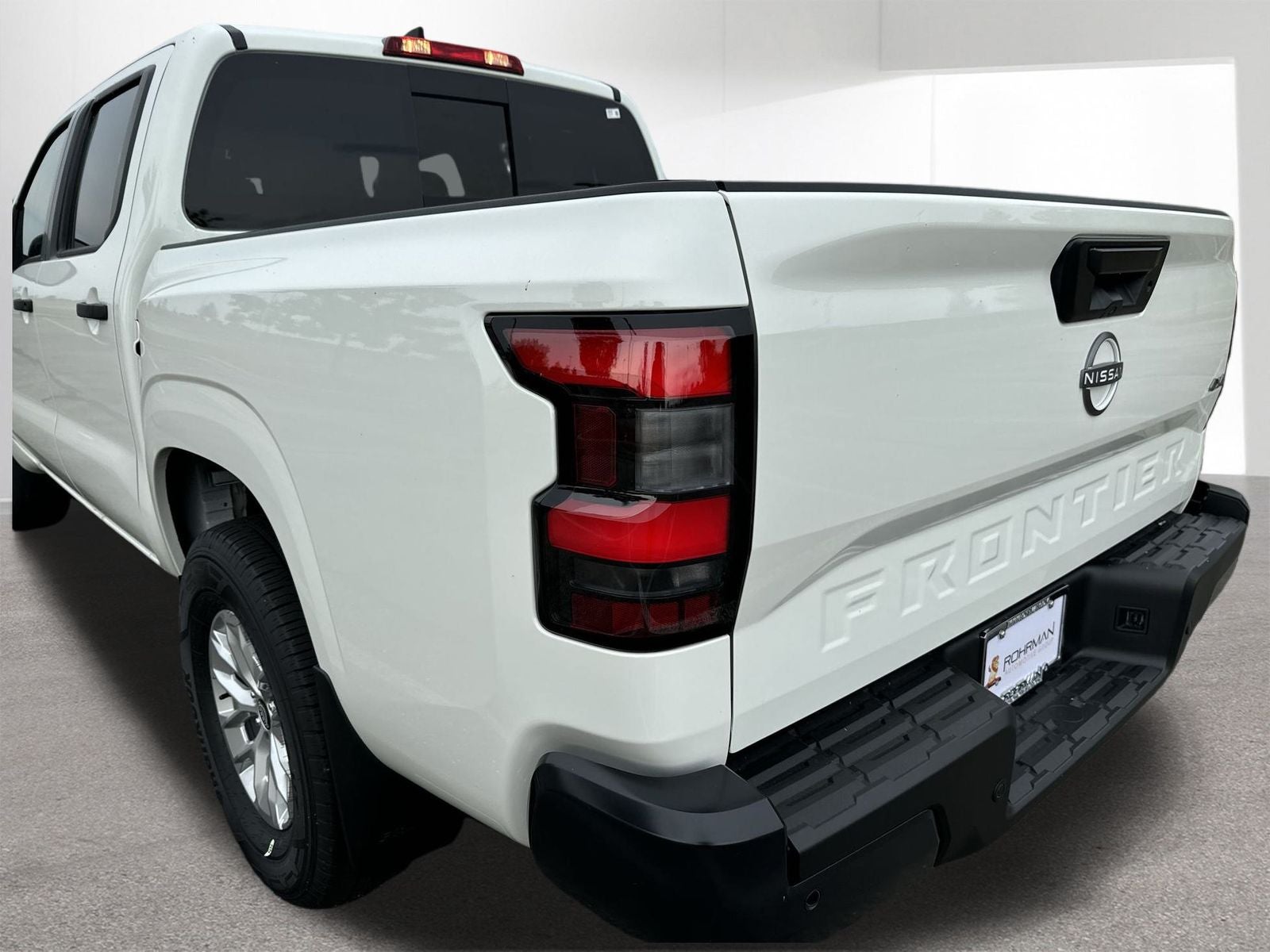 2025 Nissan Frontier S