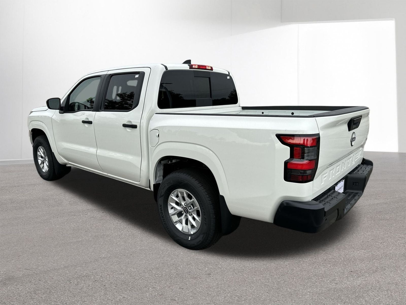 2025 Nissan Frontier S