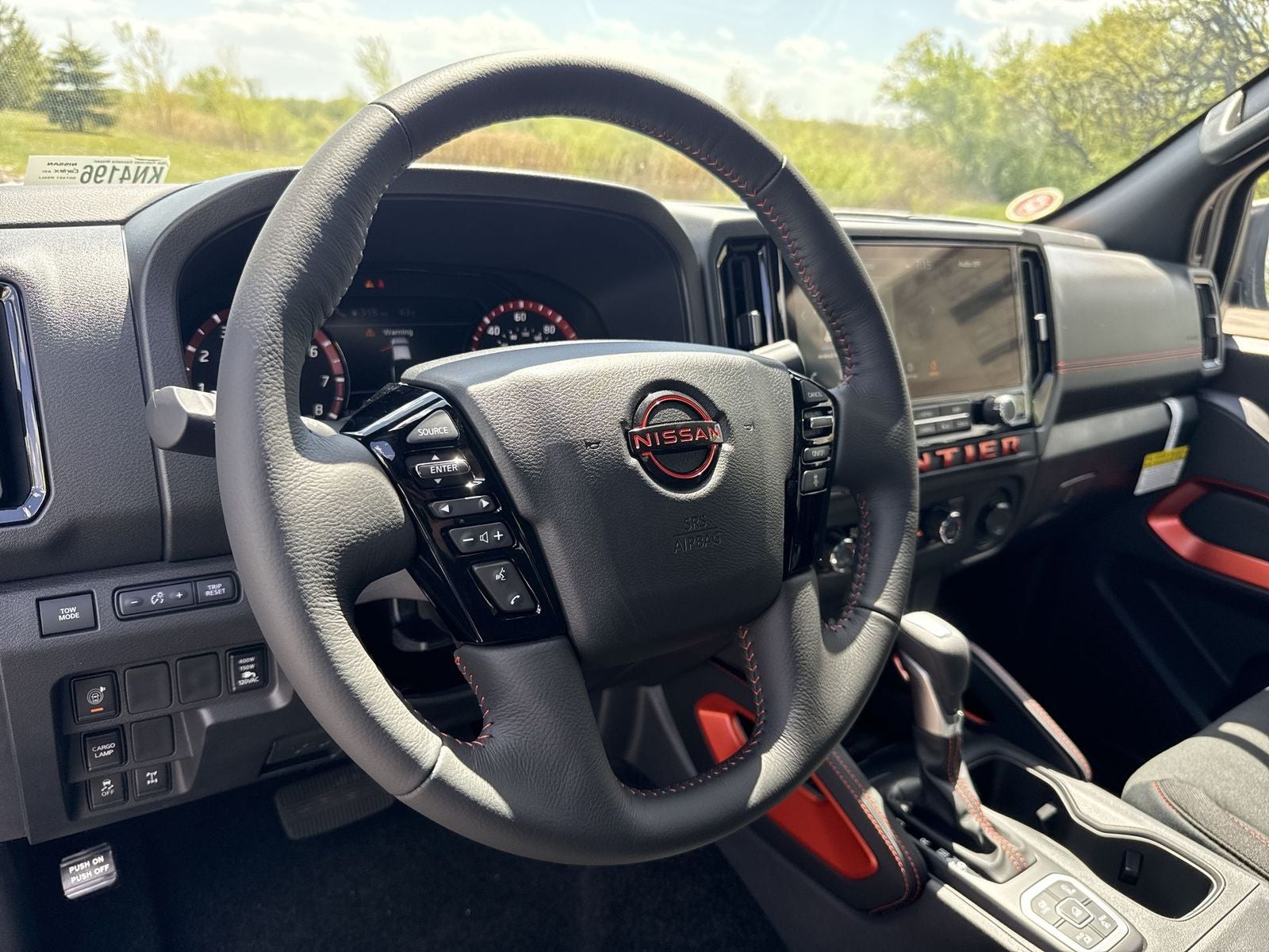 2026 Nissan Frontier PRO-4X Convenience Package