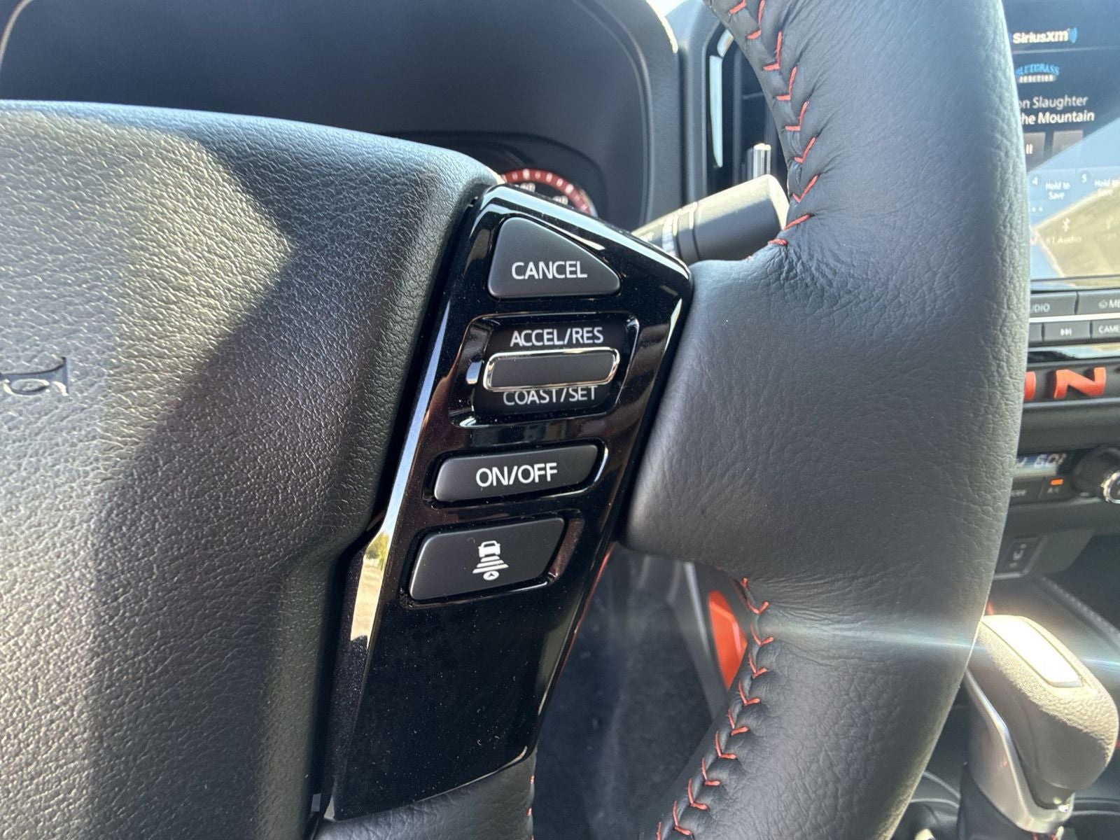 2026 Nissan Frontier PRO-4X Convenience Package