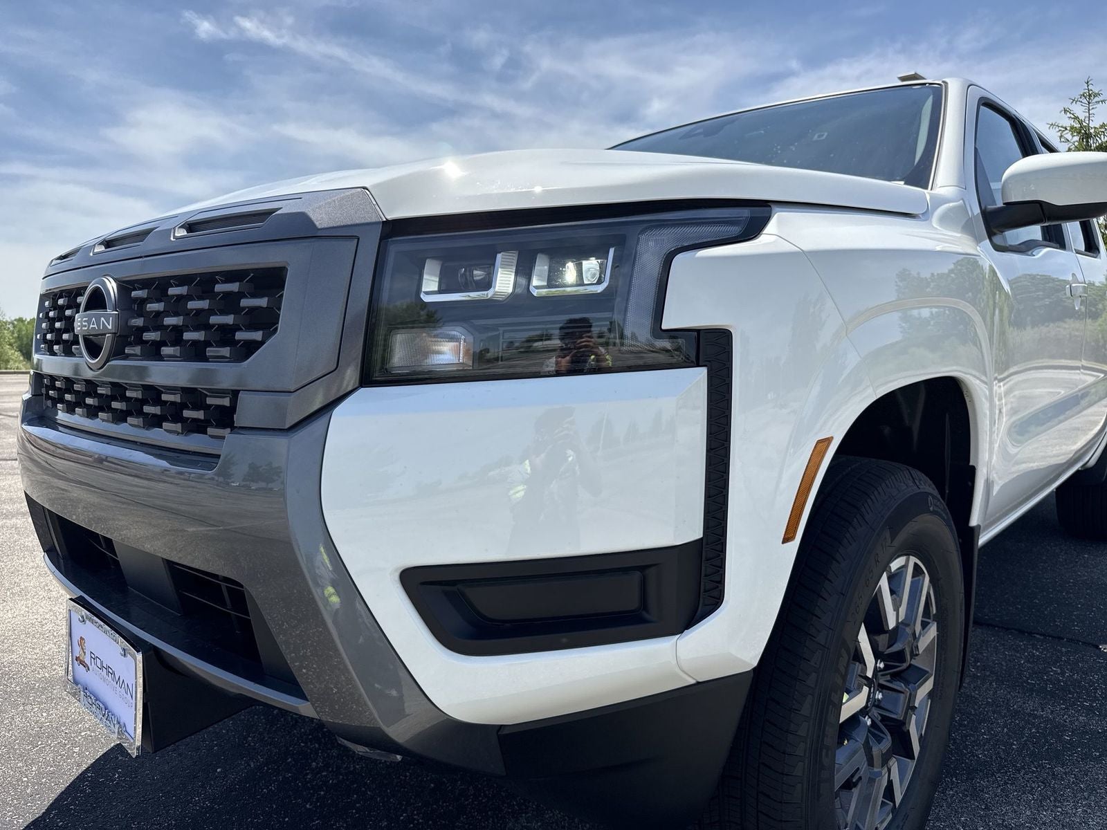 2026 Nissan Frontier SV