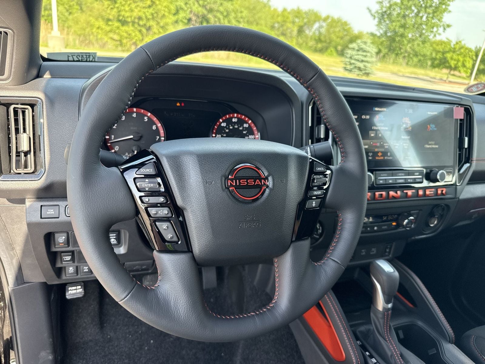 2026 Nissan Frontier PRO-4X Convenience Package