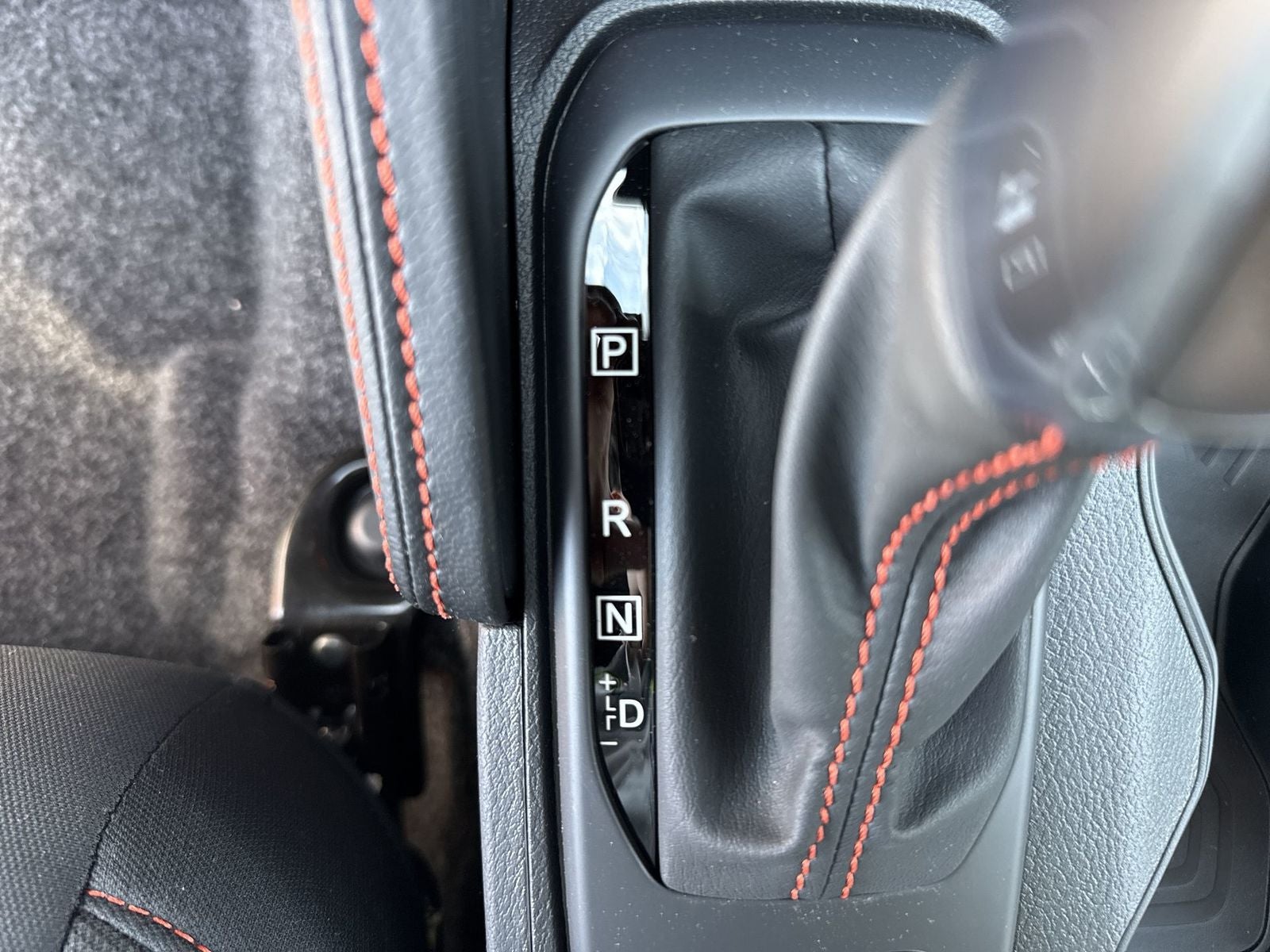 2026 Nissan Frontier PRO-4X Convenience Package