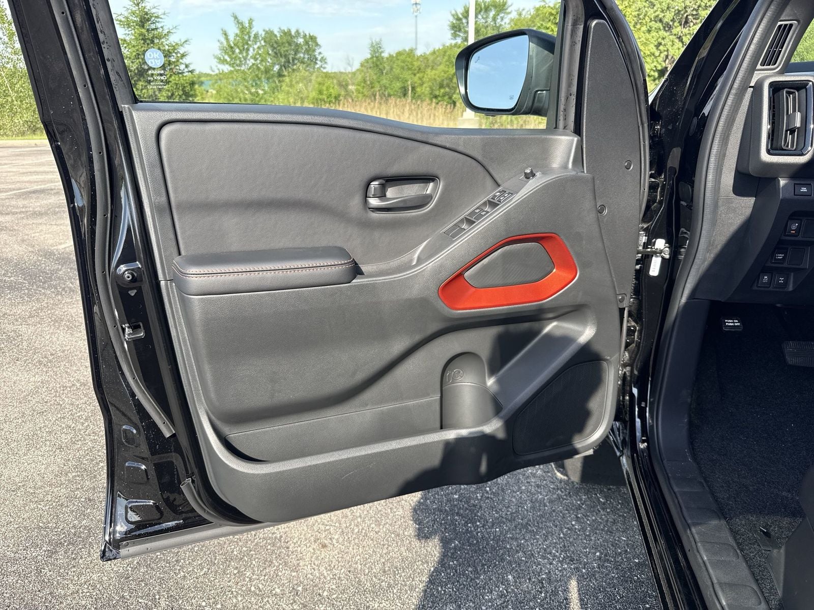 2026 Nissan Frontier PRO-4X Convenience Package