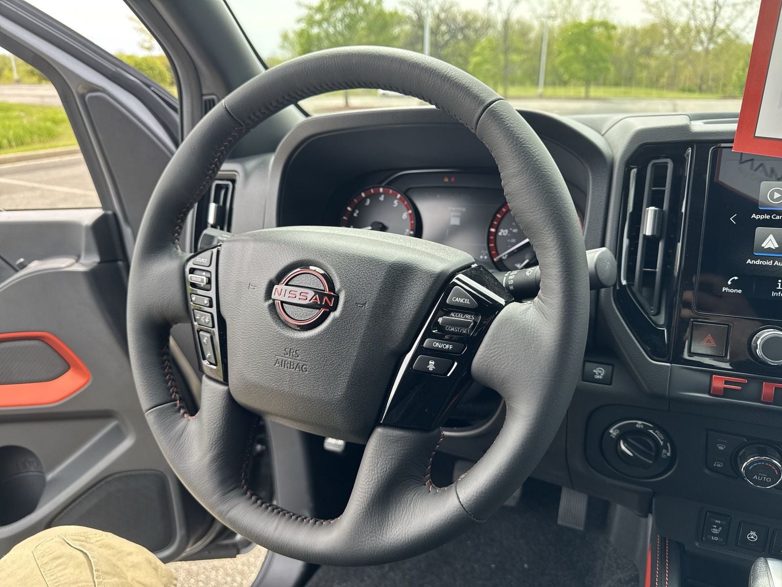 2026 Nissan Frontier PRO-4X Convenience Package