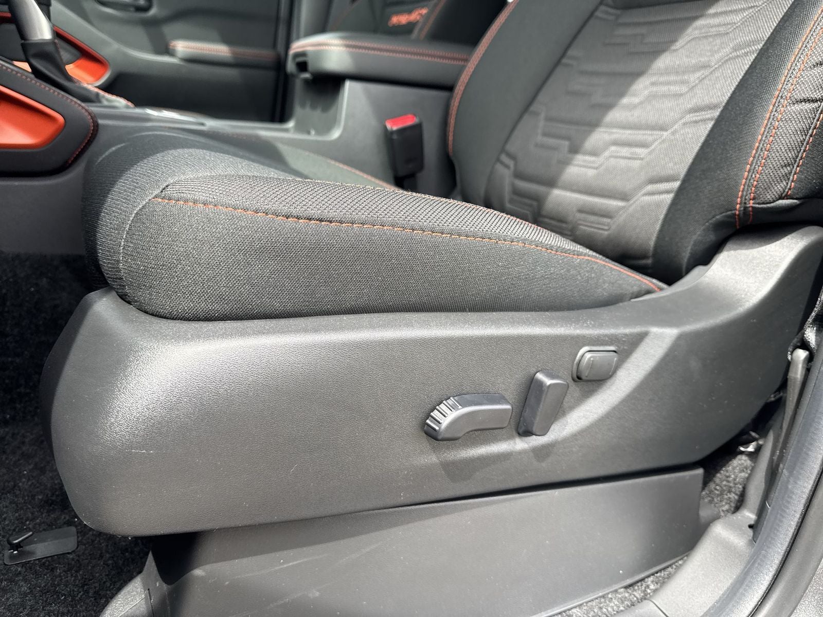 2026 Nissan Frontier PRO-4X Convenience Package