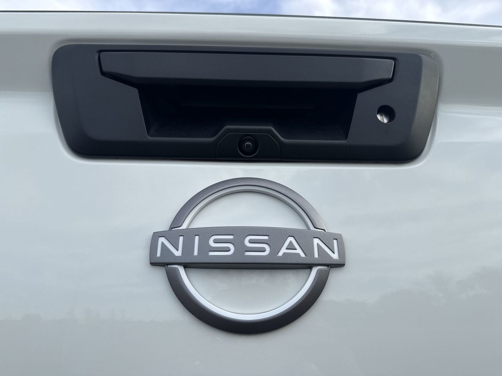 2026 Nissan Frontier SV Convenience Package