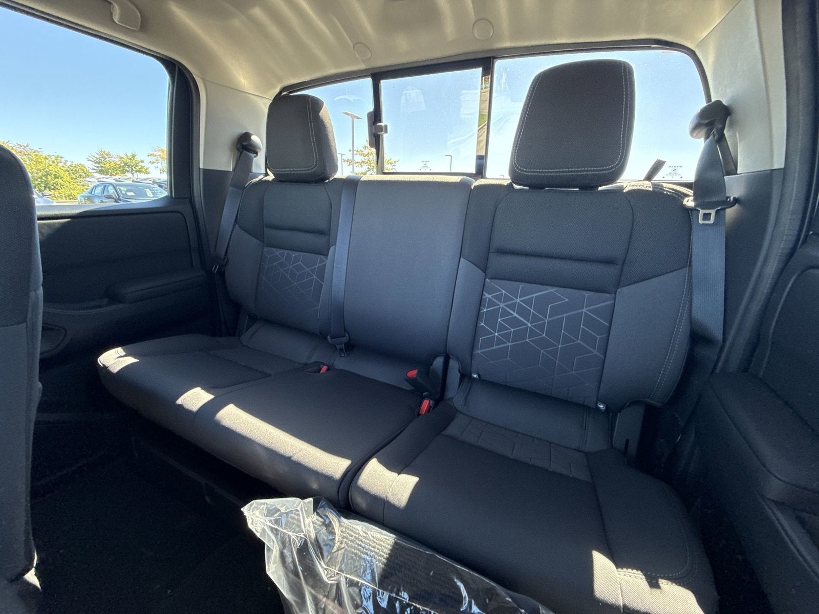2027 Nissan Frontier SV