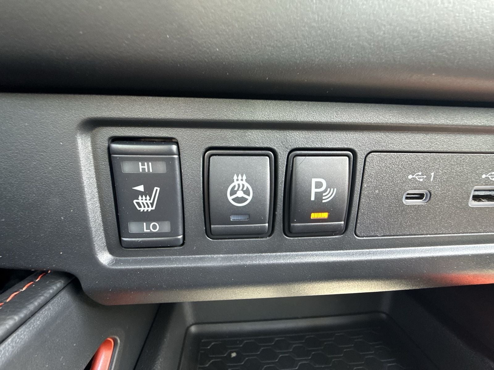 2026 Nissan Frontier PRO-4X Convenience Package
