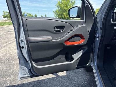 2026 Nissan Frontier PRO-4X Convenience Package