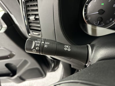 2023 Nissan Frontier SV Midnight Edition Package