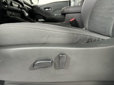 2023 Nissan Frontier SV Midnight Edition Package