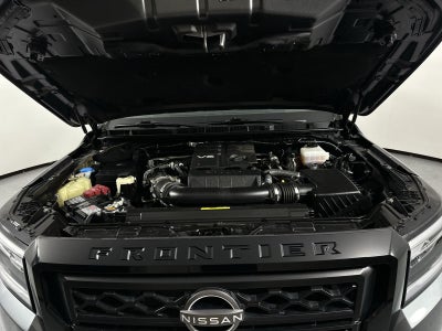 2023 Nissan Frontier SV Midnight Edition Package