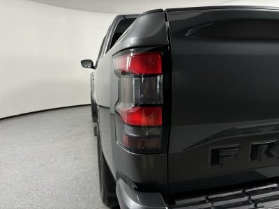 2023 Nissan Frontier SV Midnight Edition Package