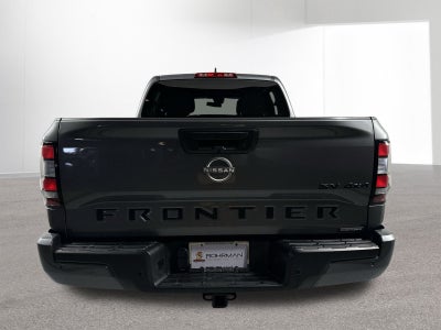 2023 Nissan Frontier SV Midnight Edition Package