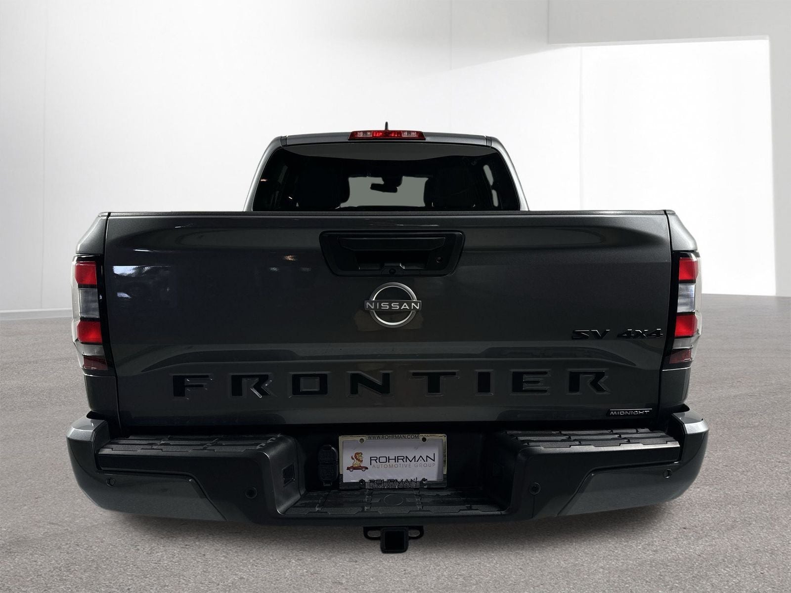 2023 Nissan Frontier SV Midnight Edition Package
