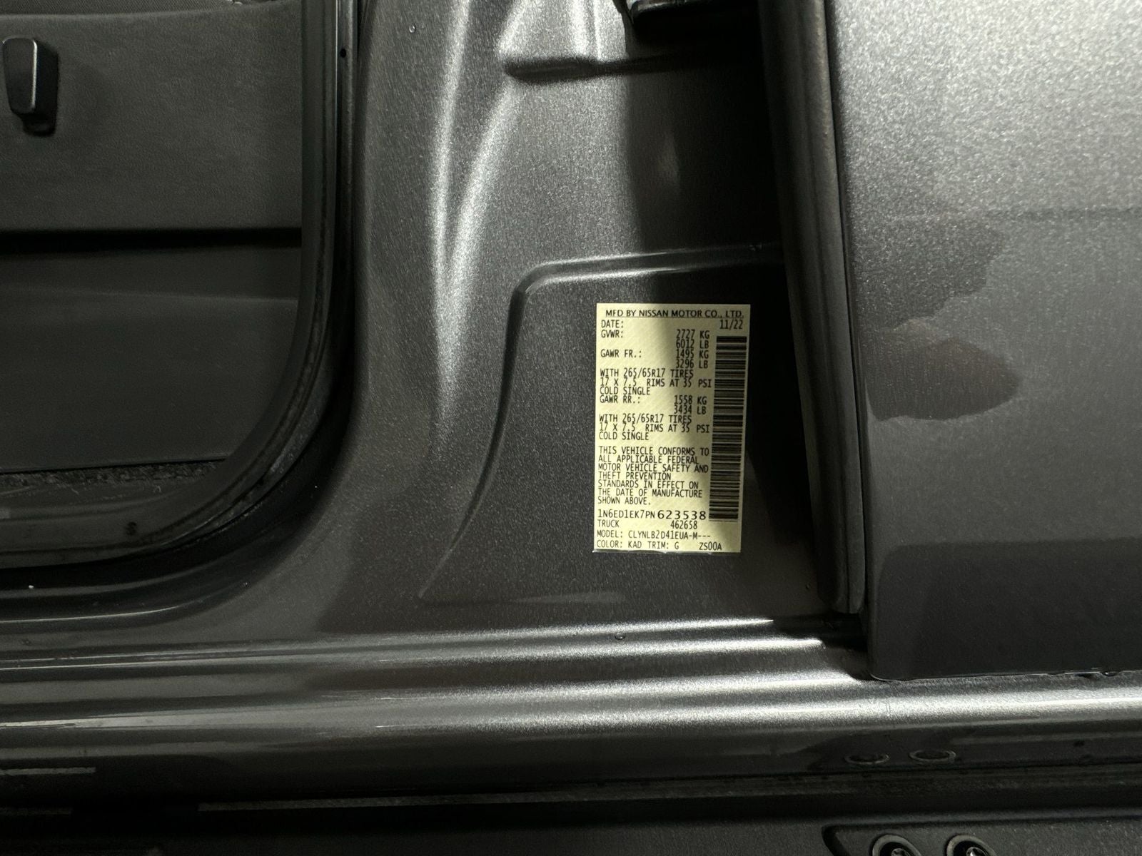 2023 Nissan Frontier SV Midnight Edition Package