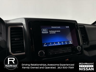 2023 Nissan Frontier SV Midnight Edition Package