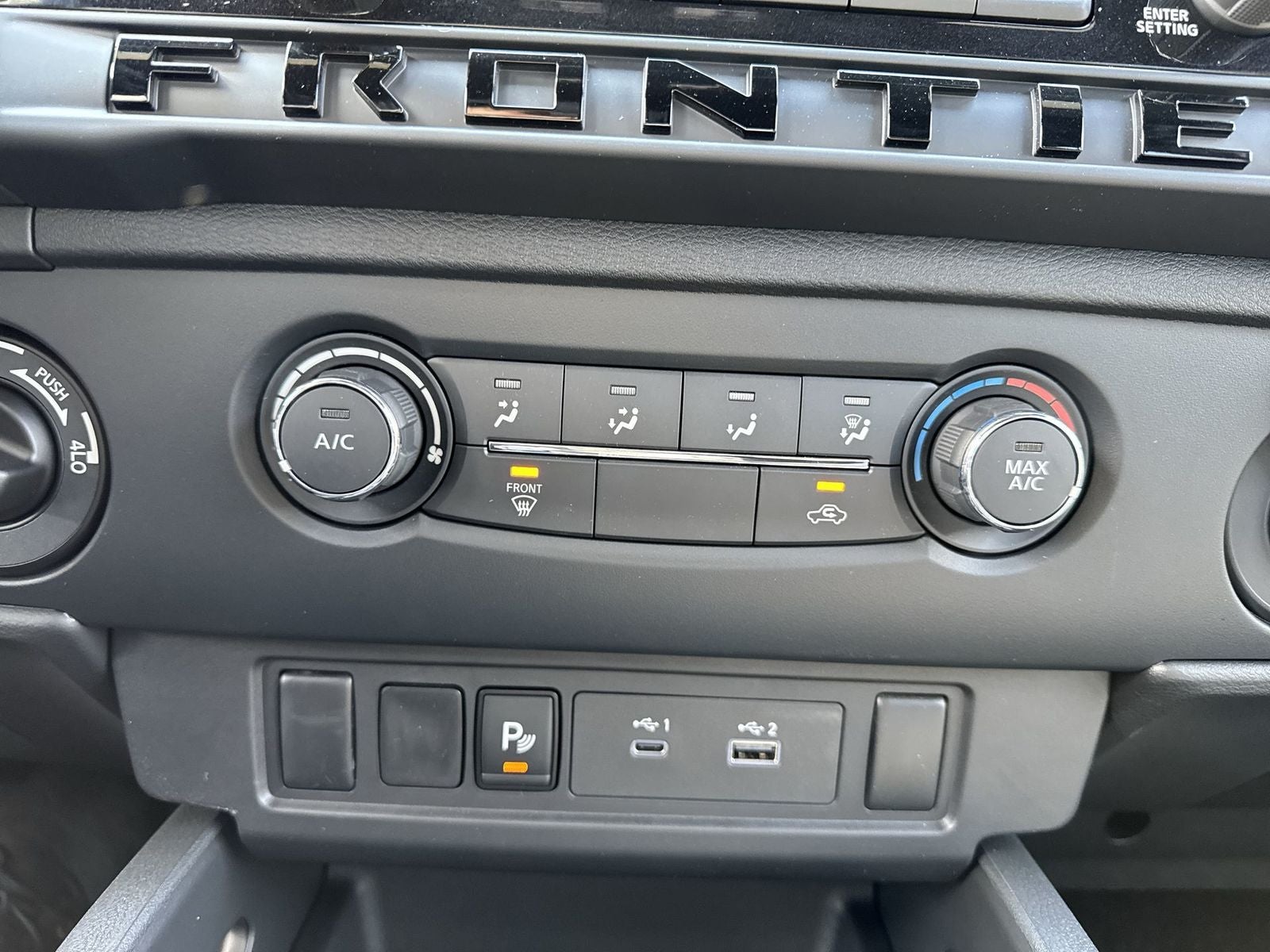 2026 Nissan Frontier SV Dark Armor Package