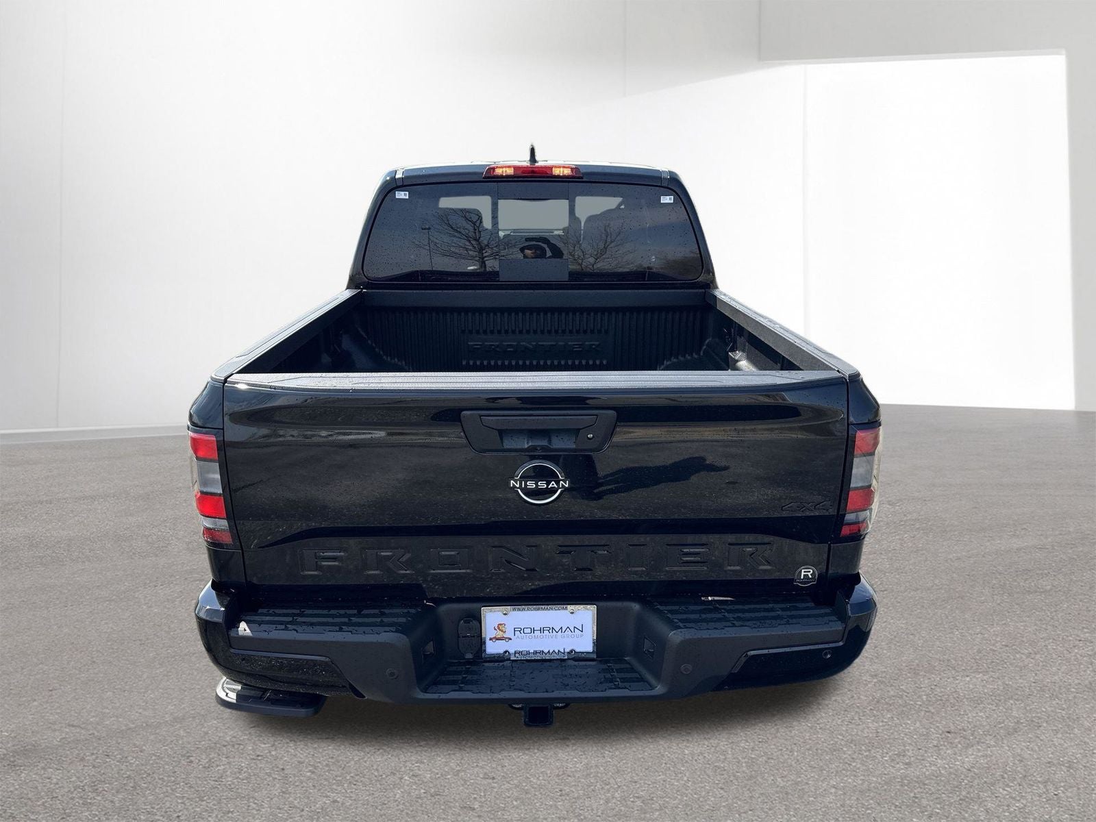 2026 Nissan Frontier SV Dark Armor Package